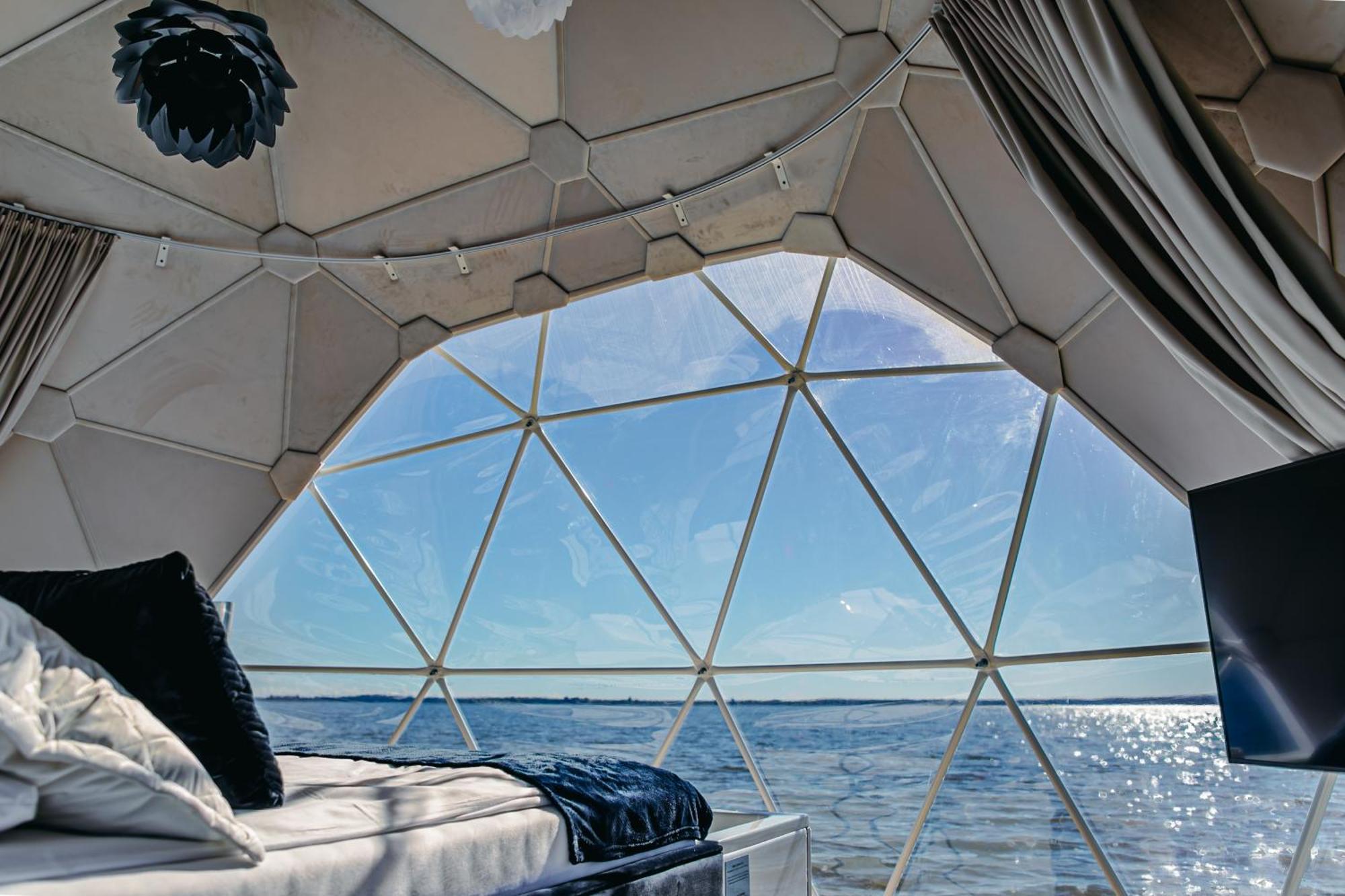 Grand Ht Houseboats - Domki Na Wodzie - Sauna, Jacuzzi, Kominek Mielno  Phòng bức ảnh